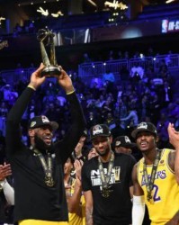 世俱杯投注-38岁詹姆斯“第五冠”！他离乔丹又进一步