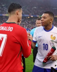 世俱杯投注-C罗3分，姆巴佩2分，《队报》恶评葡法巨星