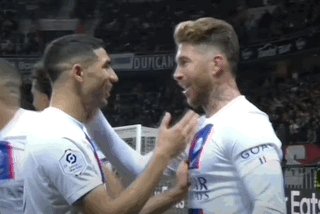1680995710662086690.gif